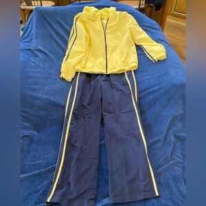 Three Hearts Lined Jogging Suit. Navy and Yellow. Sz Medium
